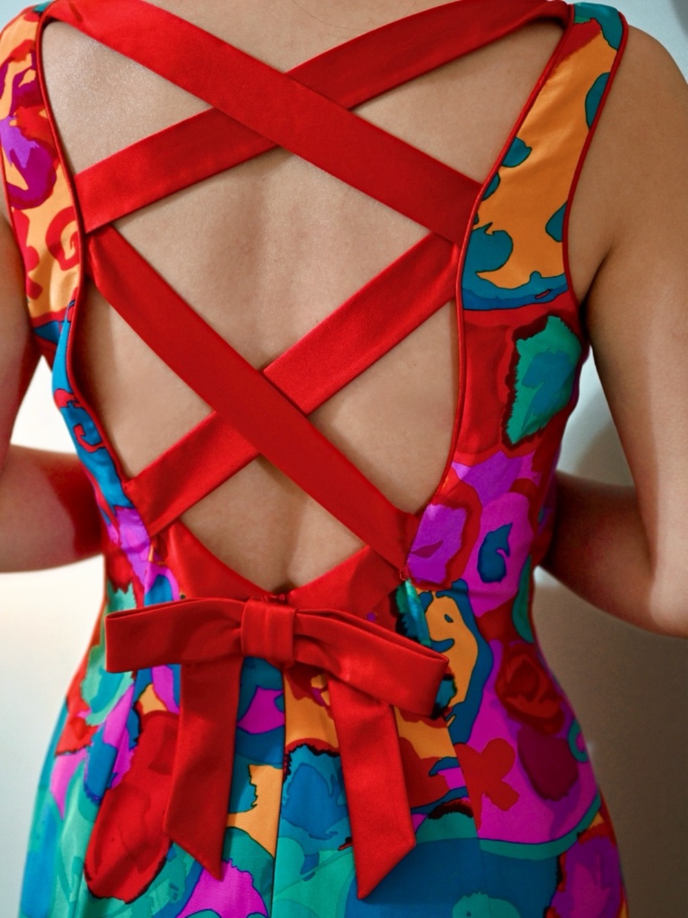 VTG 1980s A.J. Bari 100% Silk Cocktail  Mini Dress Abstract Floral Retro Sz 6